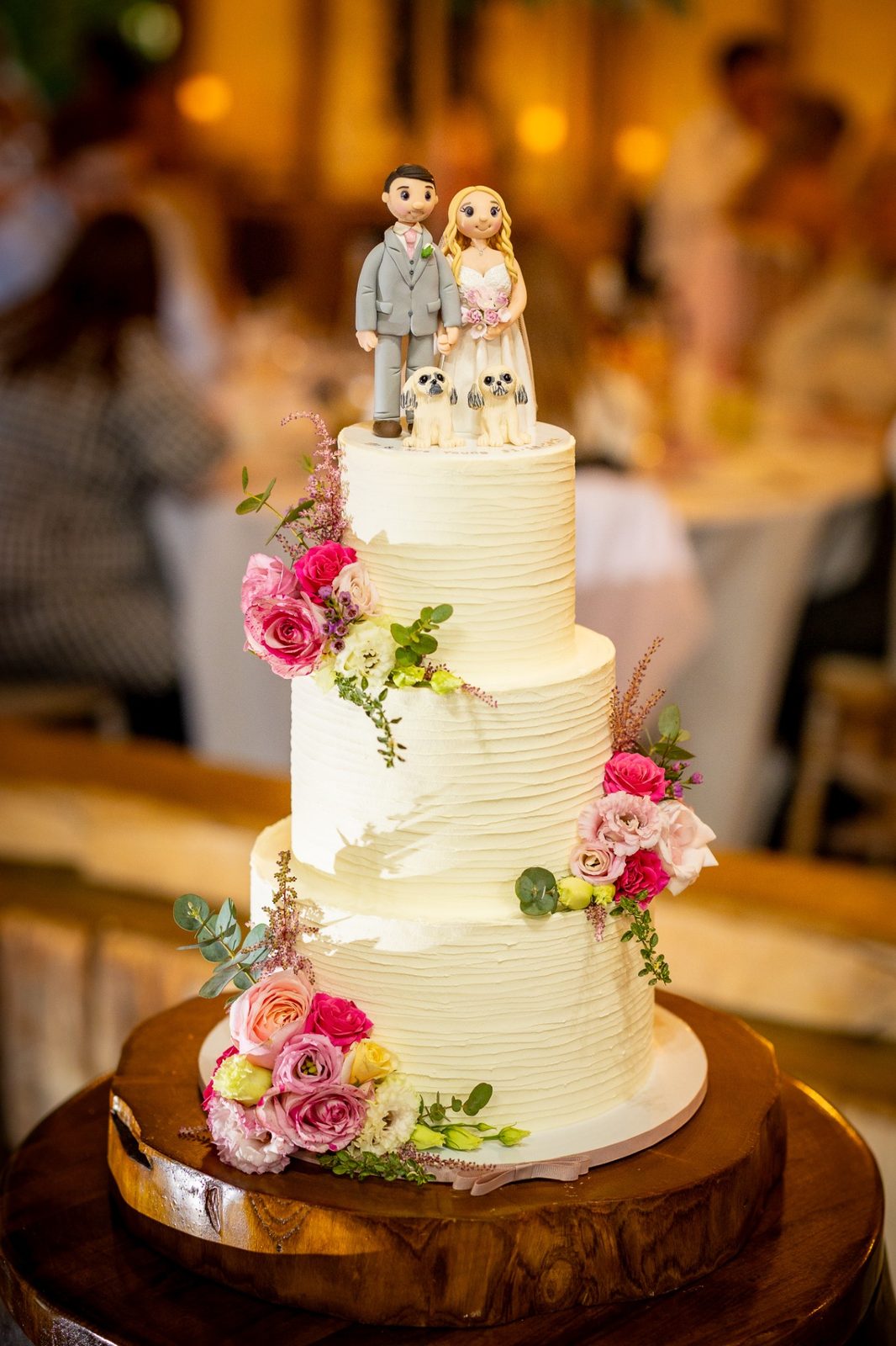 Wedding cake detail at Winters Barns winter wedding