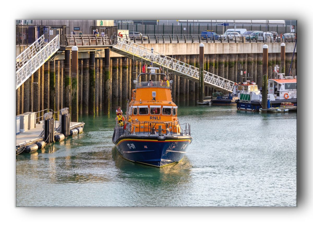 City of London II Dover Lifeboat photograph